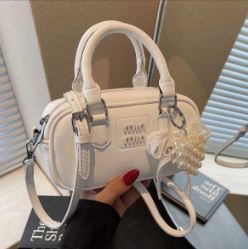 sac  de sortie blanc